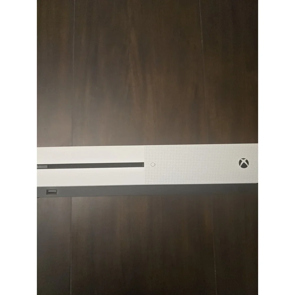 Microsoft Xbox One S‎ White 1681 Console Bundle 500GB w/Controller TESTED